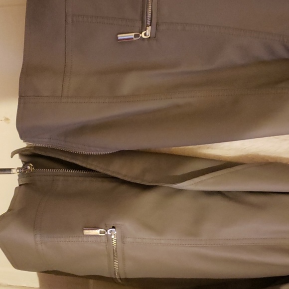 Gray Jacket - Picture 2 of 3